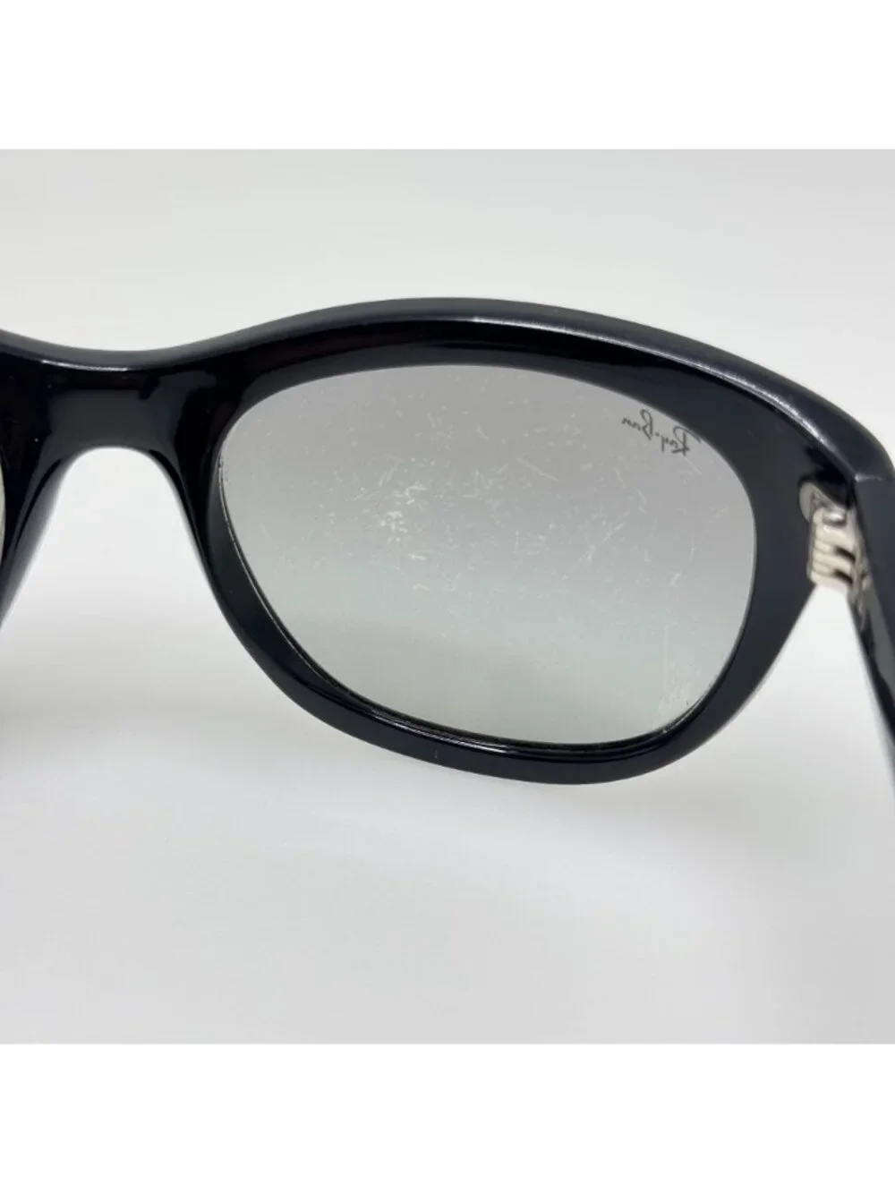 Ray Ban Sunglasses RB 4216 601/11 Brazil 56-20-135